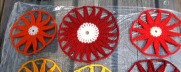 Bloemenonderzetters haken