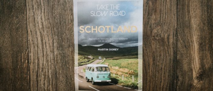 De mooiste roadtrips in Schotland verzameld in één boek